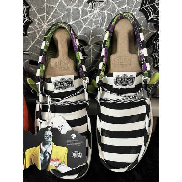 NEW Hey Dude Beetlejuice Betelgeuse Wally Slip On Shoes Glow In Dark Sz 12